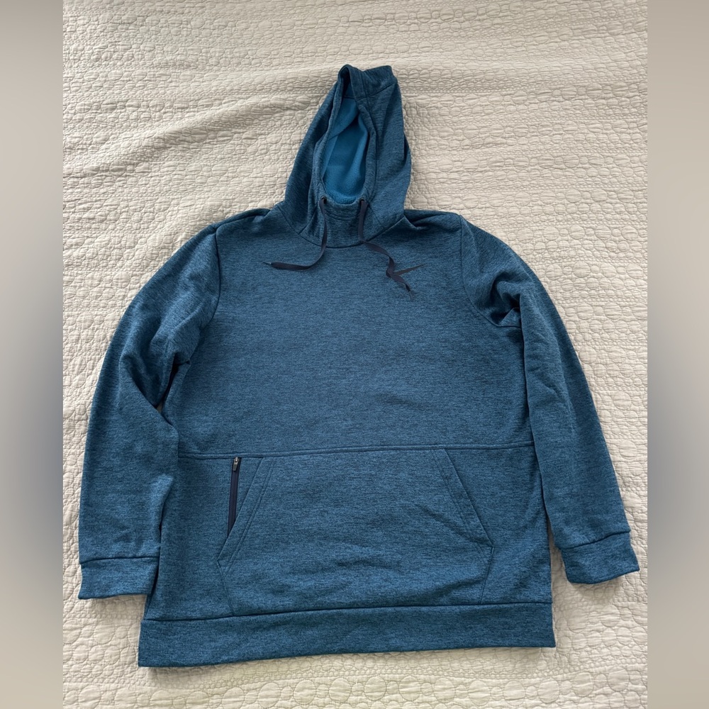 Nike Therma fit hoodie
